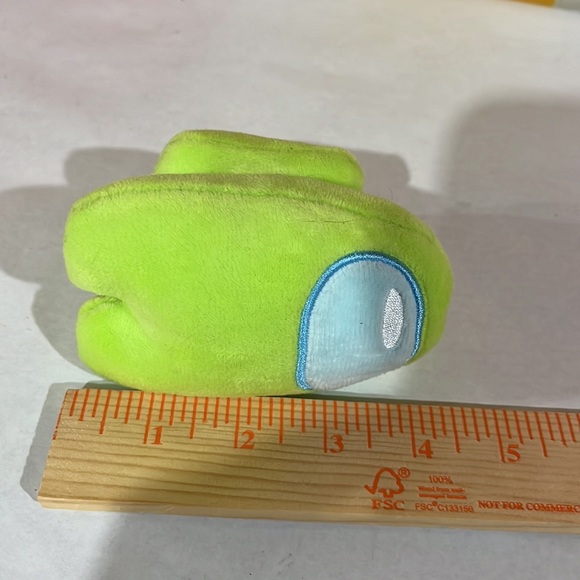 Small among us plush character- green - Picture 4 of 5